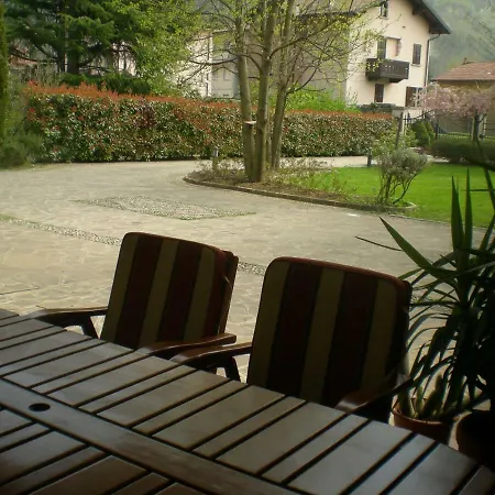 Ferienhaus Donatella Carenno