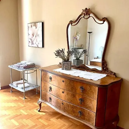 Donatella Dom wakacyjny *