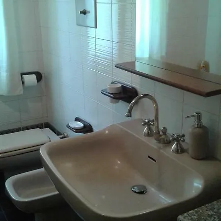 Donatella Dom wakacyjny